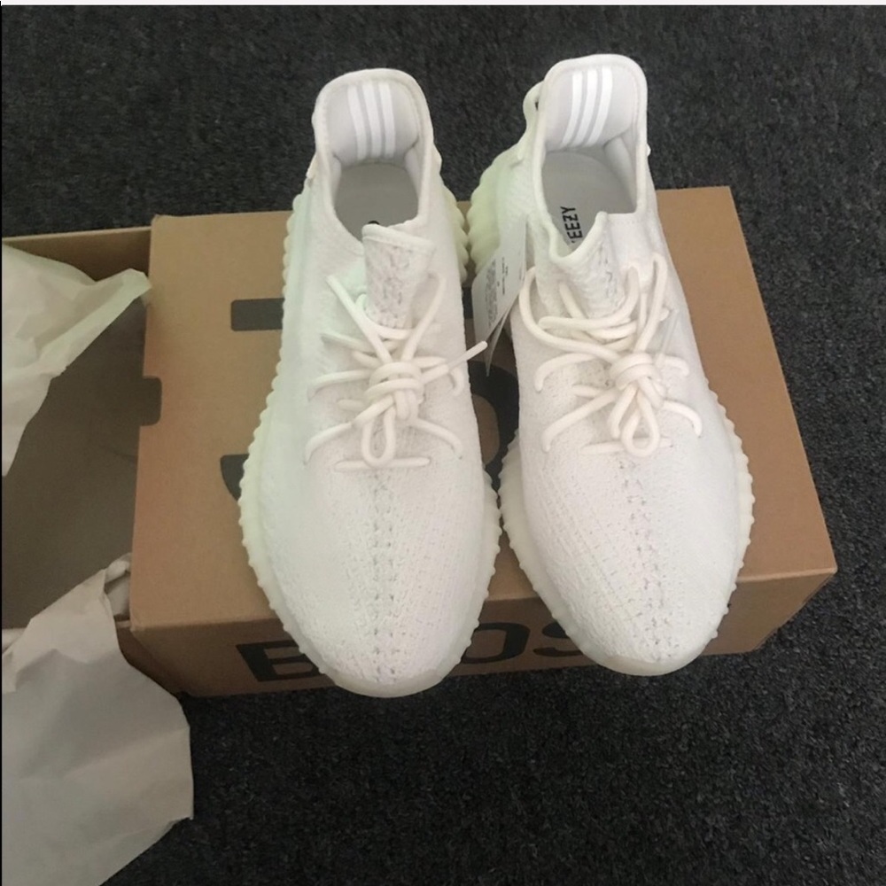 Adidas Yeezy Boost 350 V2 “Triple White”
